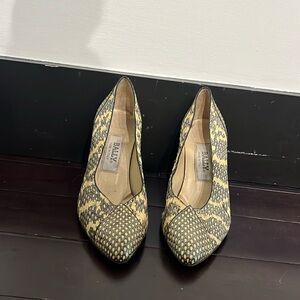 BALLY genuine snake skin high heels tan and grey MADE IN ITALY SZ 8